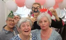 Photo issue du photobooth lors de l'anniversaire d'Au 37Bis.