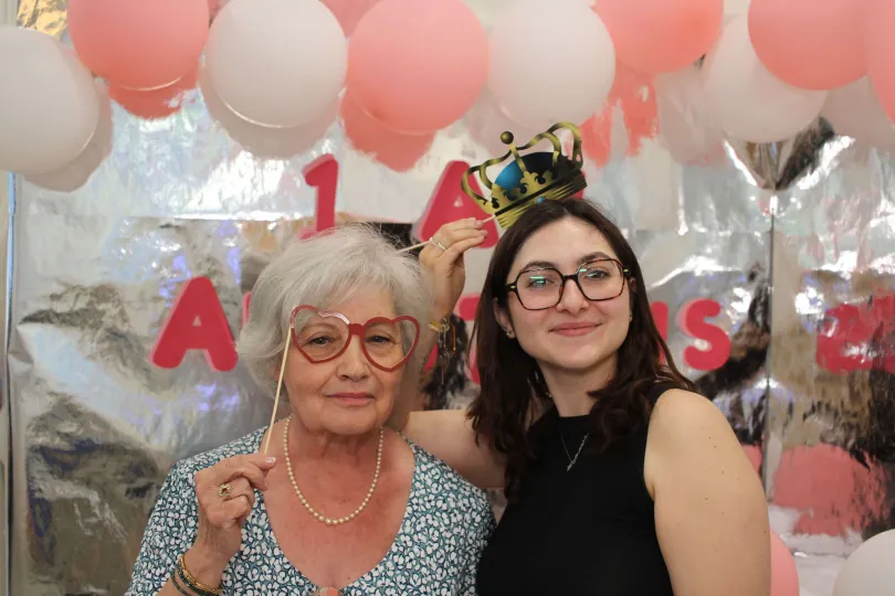 Photo prise au photobooth lors de l'anniversaire d'Au 37Bis.